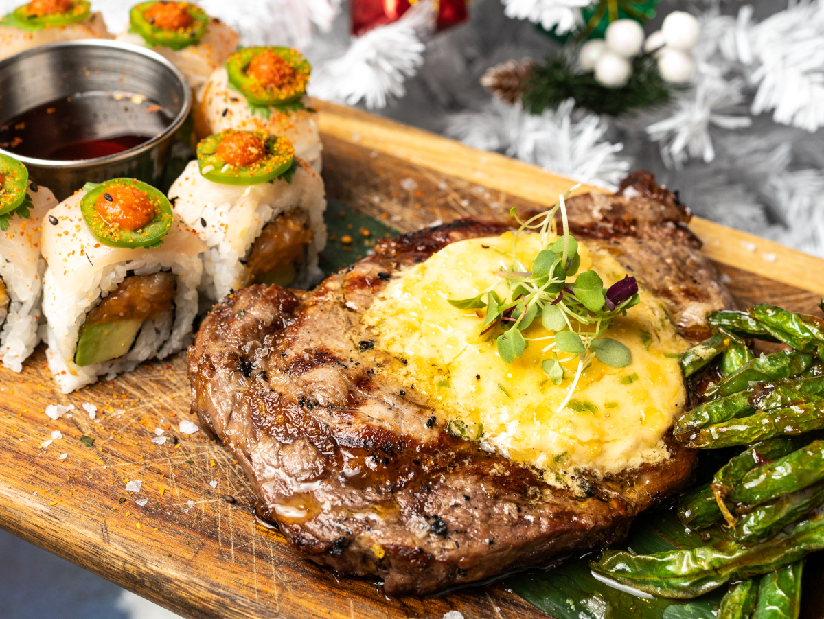Kona Grill Celebrates holiday season with Christmas and NYE Specials